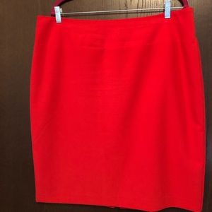Beautiful Red Ellen Tracy Size 16 Business Skirt